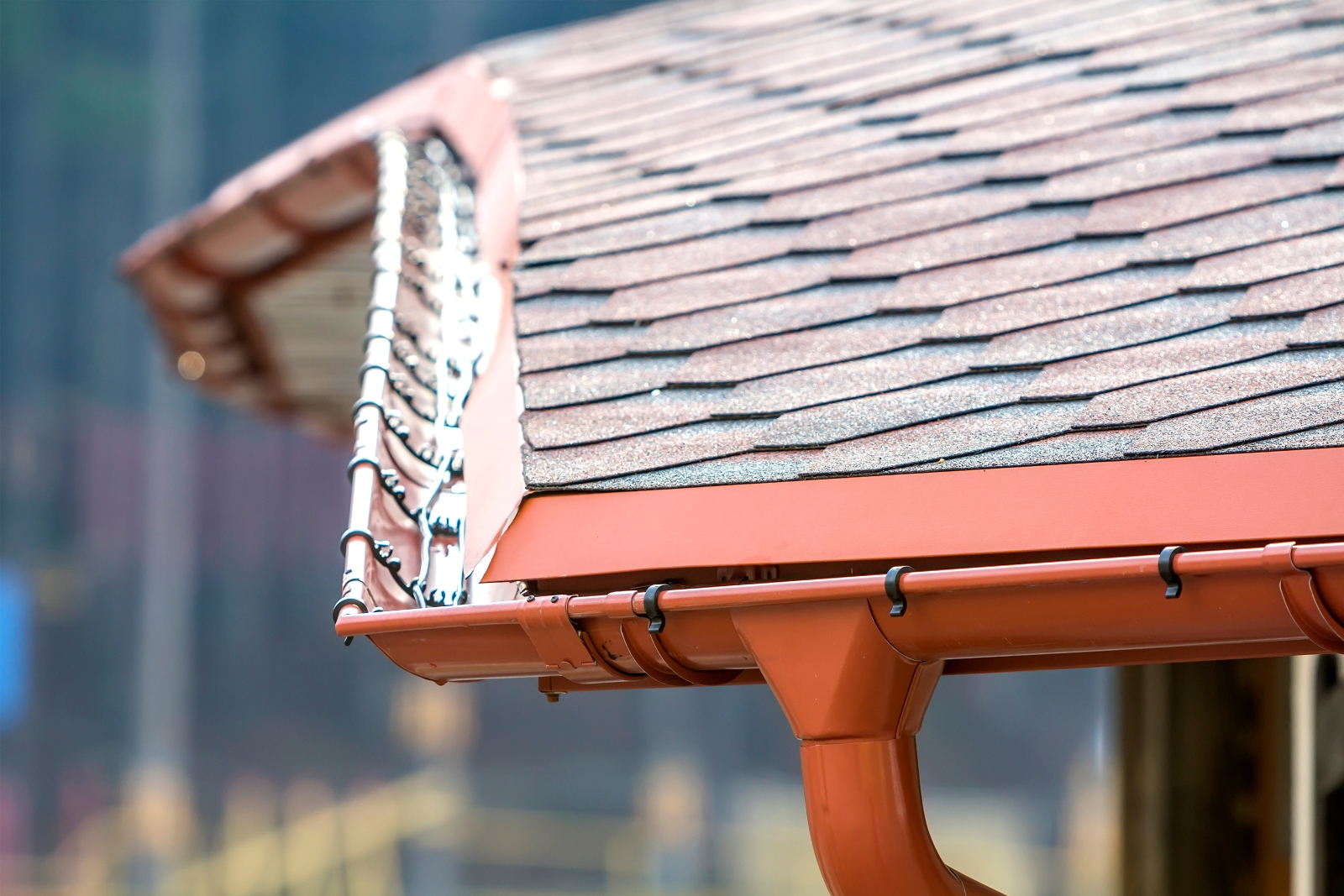 What is Rain Gutter Cleaning?
